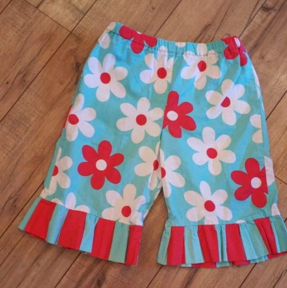 Boutique hand made ruffle capris